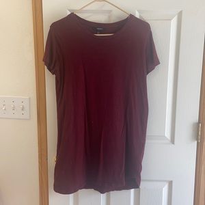 Maroon t-shirt dress